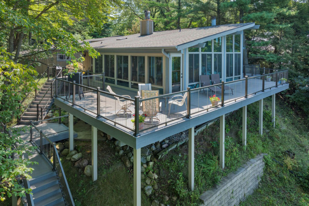 clubhouse deck harmony railing all season sunroom hero