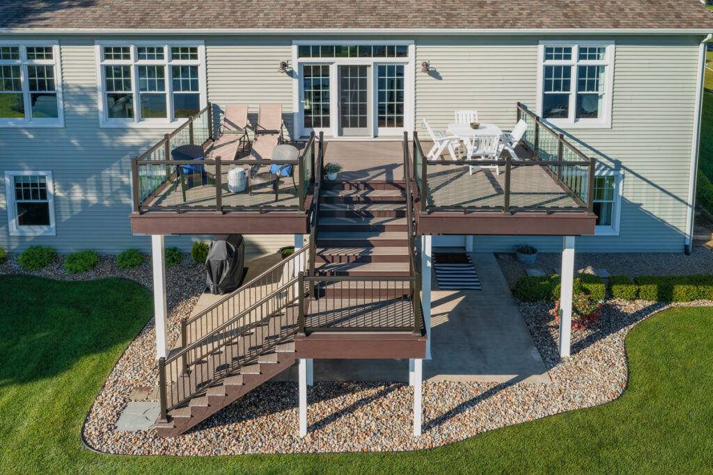 clubhouse deck front